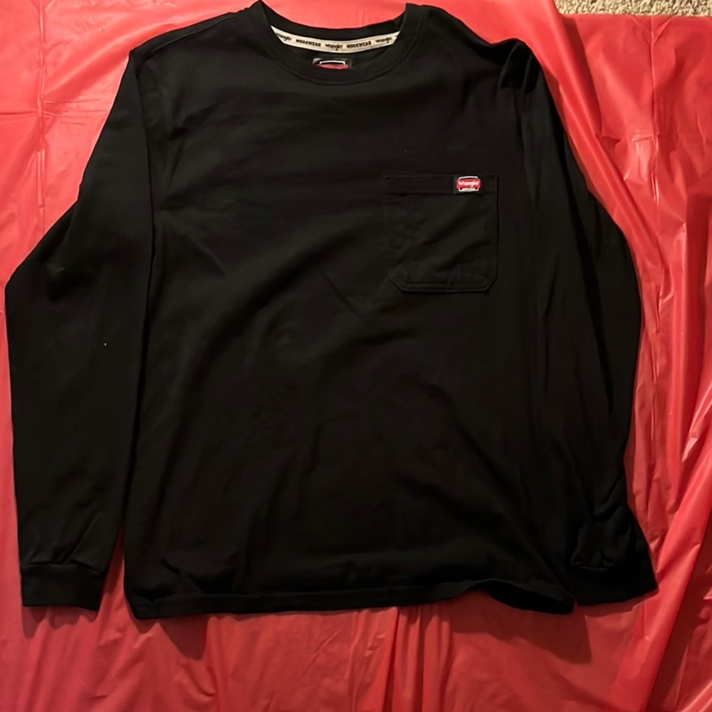 Wrangler Black Long Sleeve Tee Casual Crew Neck